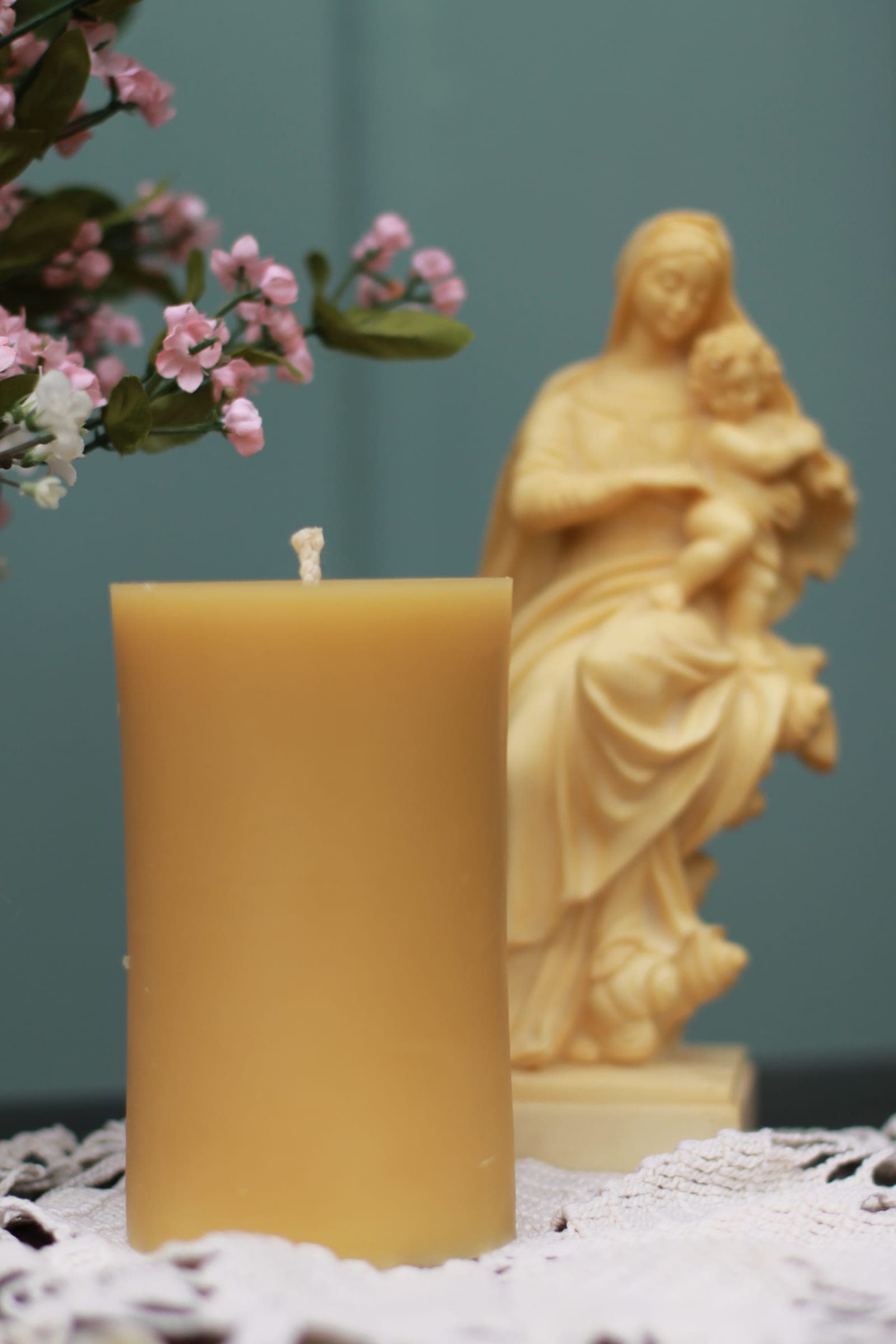 Beeswax 5" Pillar image