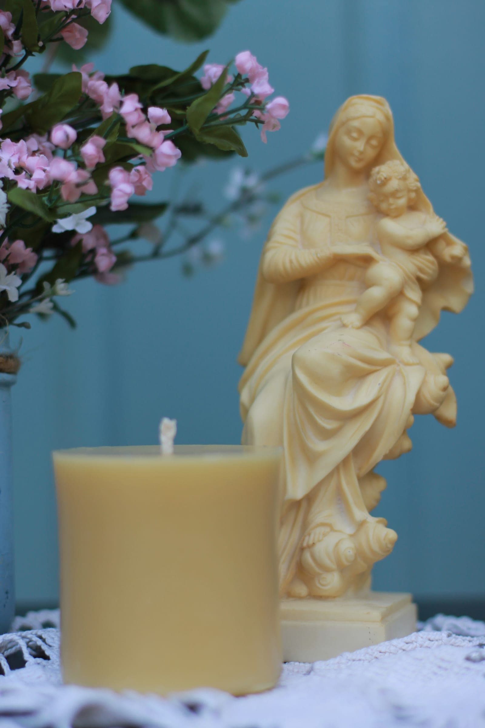 Beeswax 3" Pillar image